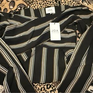 XS J.O.A. Long Sleeve Blouse